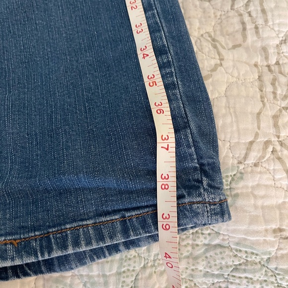 Torrid Jeans - Picture 3 of 8